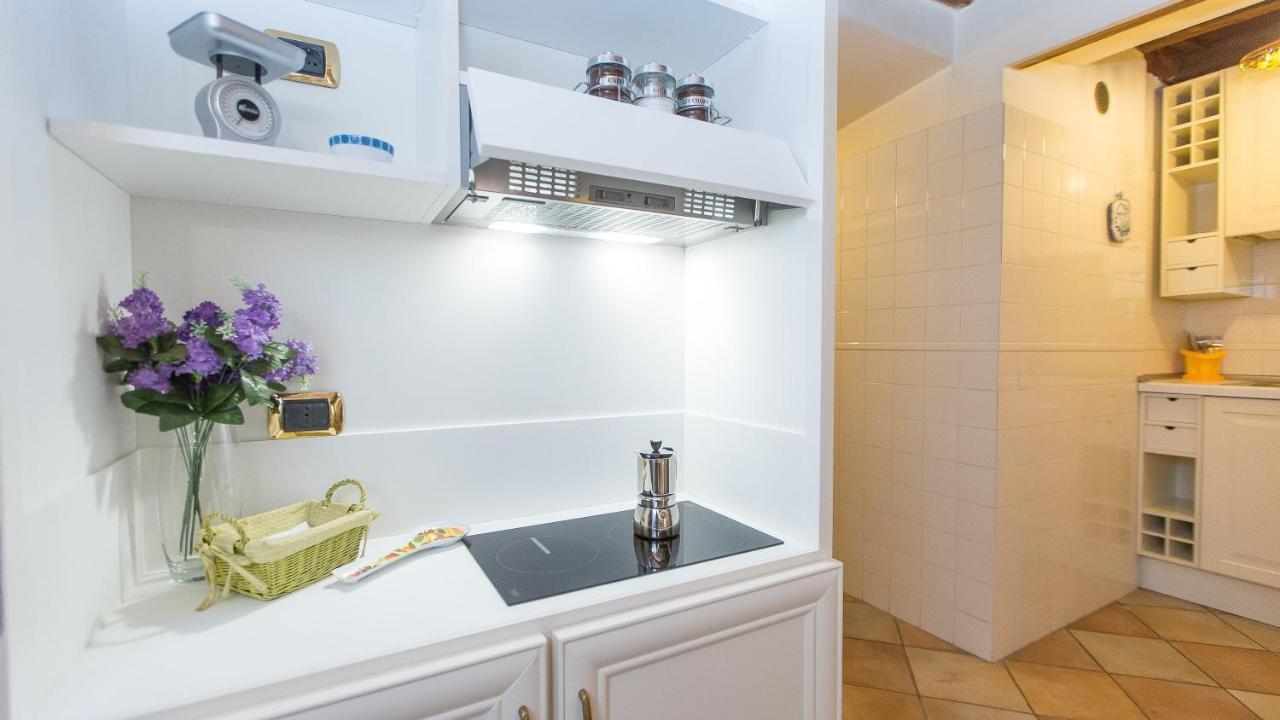 Rental In Rome Falegnami Luaran gambar